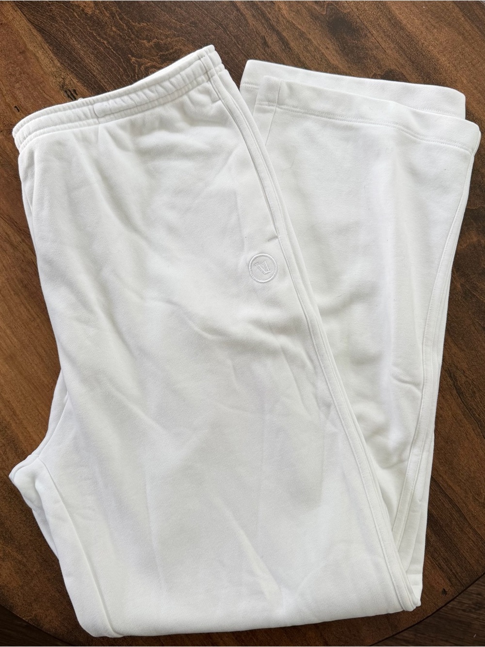 Vuori Women’s Sedona Straight Leg Sweatpant Size XXL White